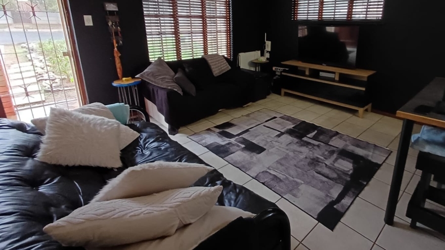 2 Bedroom Property for Sale in Vredenburg Western Cape